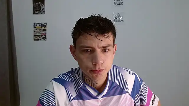 hot teo  online show from 4, 12, 2025