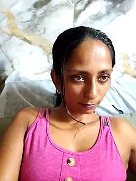 Snapshot of dreamerrrrr1 chatting on 13, 10, 2025 dreamerrrrr1 online show from 13, 10, 2025