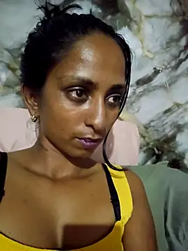 Snapshot of dreamerrrrr1 chatting on 28, 10, 2025 dreamerrrrr1 online show from 28, 10, 2025