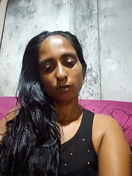 Snapshot of dreamerrrrr1 chatting on 30, 11, 2025 dreamerrrrr1 online show from 30, 11, 2025