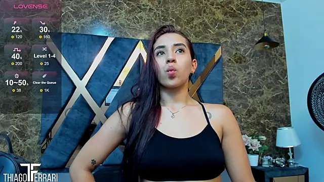 Vittoria Conti  online show from 10, 4, 2026