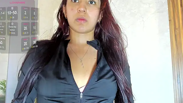 Vittoria Conti  online show from 20, 5, 2026