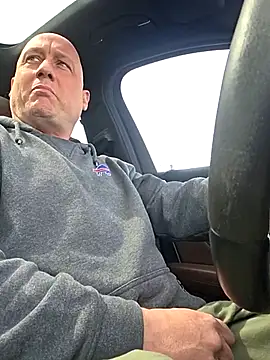 Snapshot of akstr8 chatting on 25, 3, 2026 akstr8 online show from 25, 3, 2026