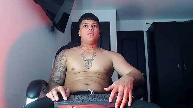 Boyhot 00 online show from 13, 10, 2025