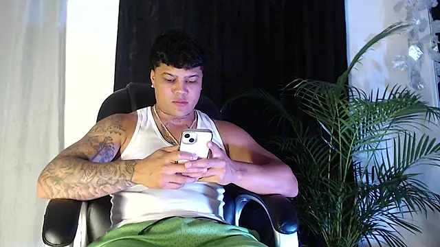 Boyhot 00 online show from 1, 2, 2026