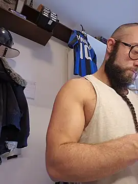 BeppeRagnar online show from 4, 12, 2025