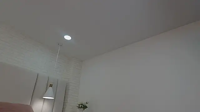 nina gb online show from 19, 3, 2026