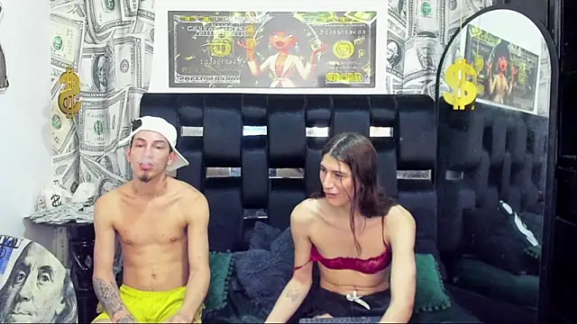 Pride couple online show from 16, 11, 2025