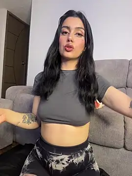 Lucy 699 online show from 18, 6, 2026