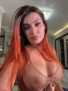 Snapshot of AbrilColls_ chatting on 14, 7, 2026 AbrilColls online show from 14, 7, 2026
