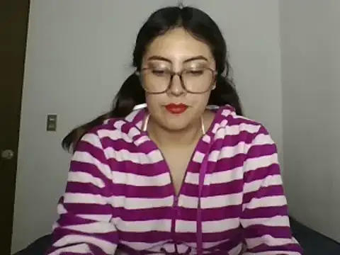 Snapshot of Mar_00c chatting on 14, 10, 2025 Mar 00c online show from 14, 10, 2025