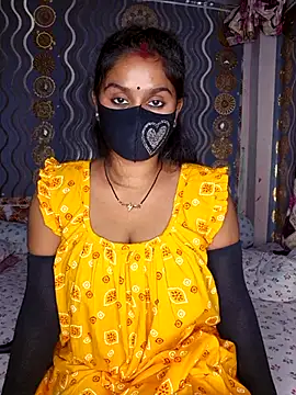 Sweet-Maddlina online show from 3, 11, 2025