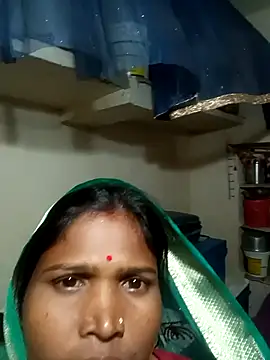 Hot hat online show from 10, 10, 2025