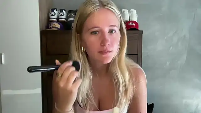 itssosierra online show from 12, 3, 2026