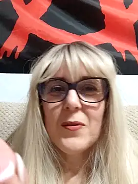 Amelialove42 online show from 23, 11, 2025