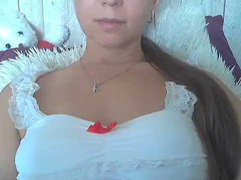 Light-Bluee online show from 15, 10, 2025