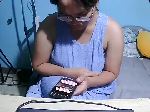 PussyCherry online show from 6, 1, 2026