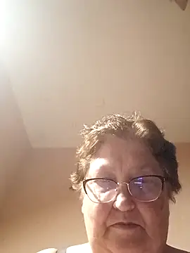 Snapshot of Katherine735 chatting on 4, 6, 2026 Katherine735 online show from 4, 6, 2026