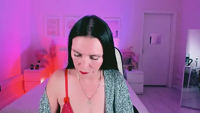 steaflers mommy  online show from 22, 10, 2025