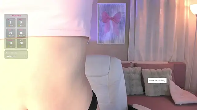 Snapshot of MarianaaDooll chatting on 5, 2, 2026 MarianaaDooll online show from 5, 2, 2026