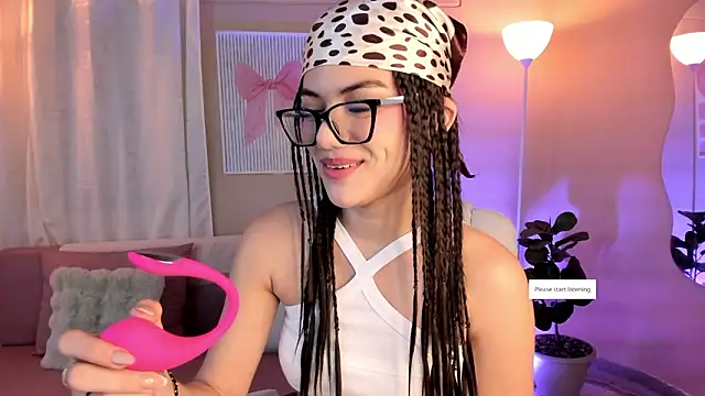 Snapshot of MarianaaDooll chatting on 6, 2, 2026 MarianaaDooll online show from 6, 2, 2026