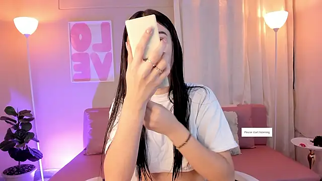 Snapshot of MarianaaDooll chatting on 11, 2, 2026 MarianaaDooll online show from 11, 2, 2026