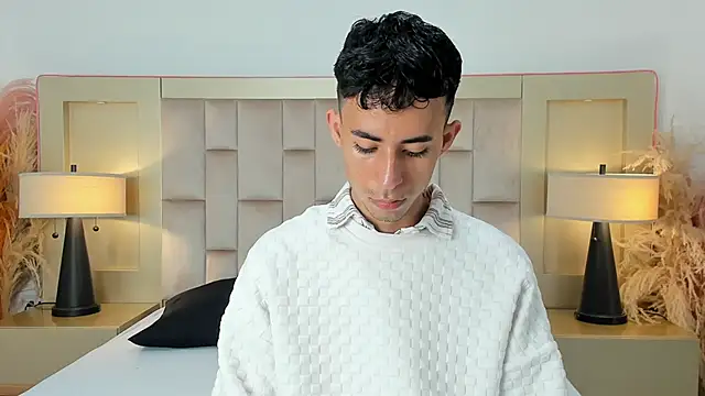 Zahir Ashar online show from 25, 4, 2026