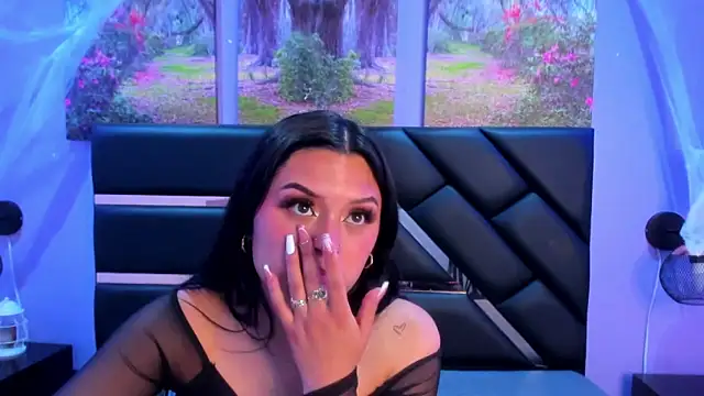 GAbrielaBotero online show from 10, 11, 2025