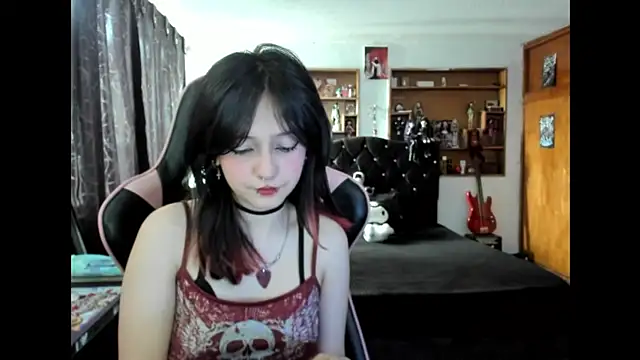 Maki Zein  online show from 26, 11, 2025