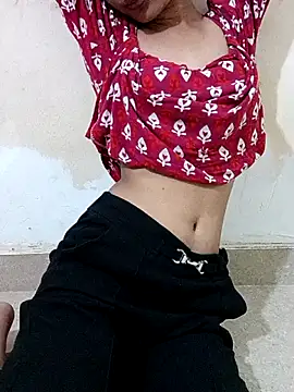 Snapshot of Khushi_rani chatting on 6, 6, 2026 Khushi rani online show from 6, 6, 2026