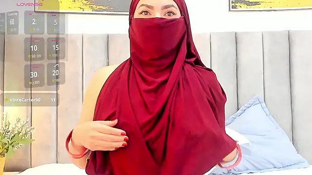 Snapshot of _naylaa_ chatting on 31, 10, 2025  naylaa  online show from 31, 10, 2025