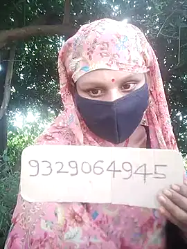 Snapshot of rasmi_powar chatting on 16, 10, 2025 rasmi powar online show from 16, 10, 2025