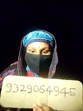 Snapshot of rasmi_powar chatting on 20, 10, 2025 rasmi powar online show from 20, 10, 2025