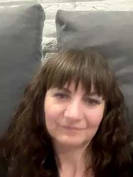 Butterfly8385 online show from 28, 10, 2025