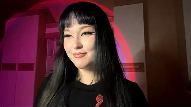 KristenGoodmon online show from 24, 10, 2025