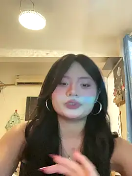 Snapshot of lan-xinh1 chatting on 15, 10, 2025 lan-xinh1 online show from 15, 10, 2025