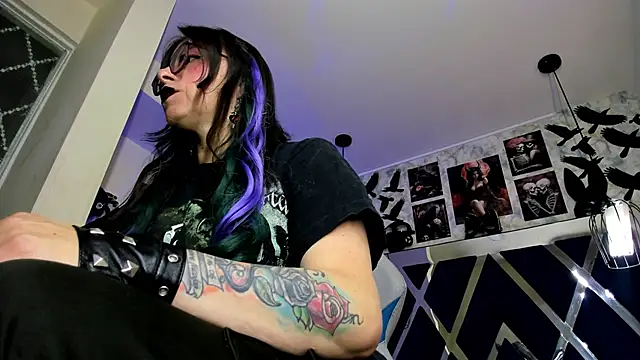 Evangelinejoness  online show from 12, 2, 2026