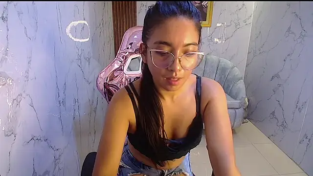 danna sweet s online show from 18, 10, 2025