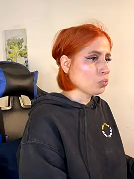 Adeline 1 online show from 27, 10, 2025