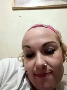 sexysiren93 online show from 1, 11, 2025