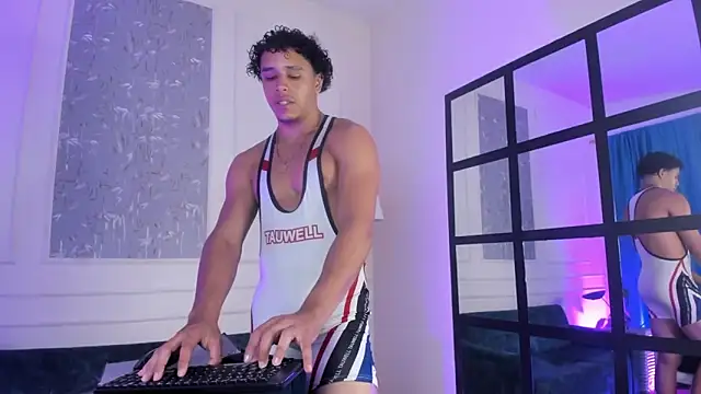 Adrian Volt online show from 6, 3, 2026