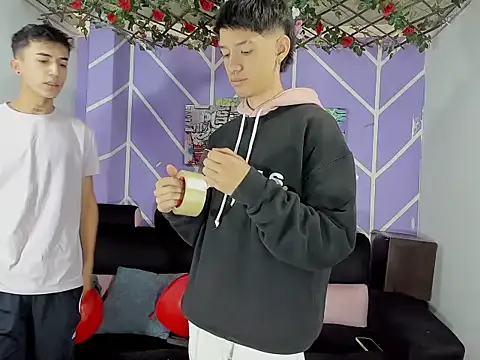 heyy noah11 online show from 14, 2, 2026