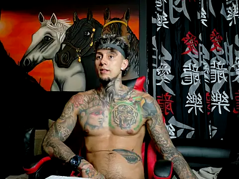 Molotov Explosive online show from 15, 10, 2025