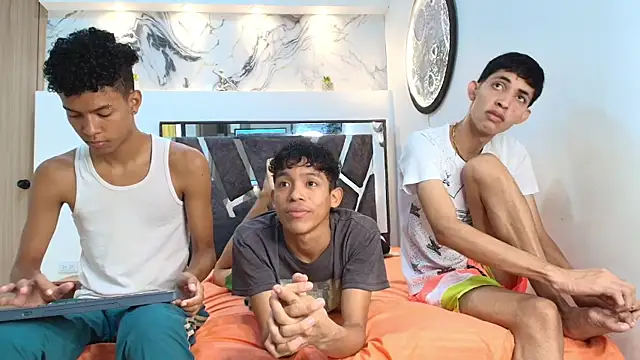 PYCS BOYS online show from 13, 10, 2025