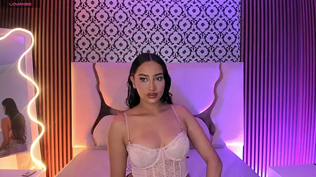 BEELLA TAY1 online show from 11, 2, 2026