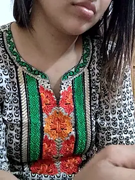 Tanha18 online show from 22, 11, 2025