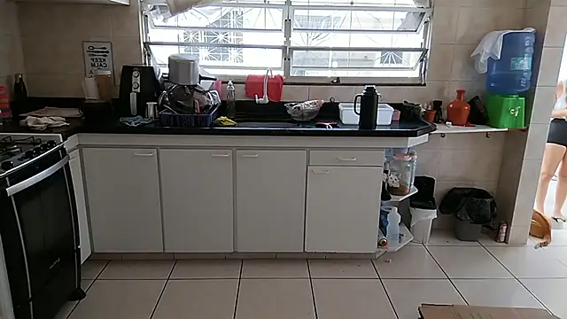 Snapshot of CllarinhaCortes chatting on 19, 2, 2026 CllarinhaCortes online show from 19, 2, 2026