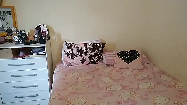 Snapshot of CllarinhaCortes chatting on 20, 2, 2026 CllarinhaCortes online show from 20, 2, 2026