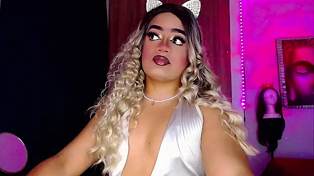 Sofiabigcock22 online show from 7, 2, 2026