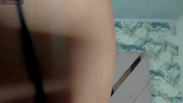 denisse khan online show from 3, 4, 2026